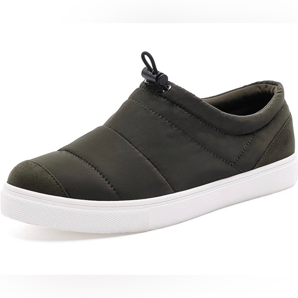 NEW IN BOX Allot Slip-on Walking Shoe Sneaker. Women’s Size 7M